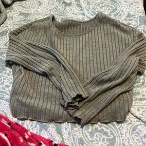 green cropped long sleeve